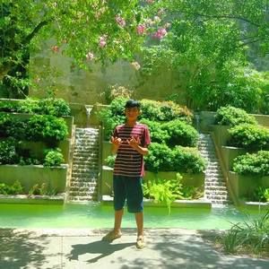 Meet your Posher, Joshua