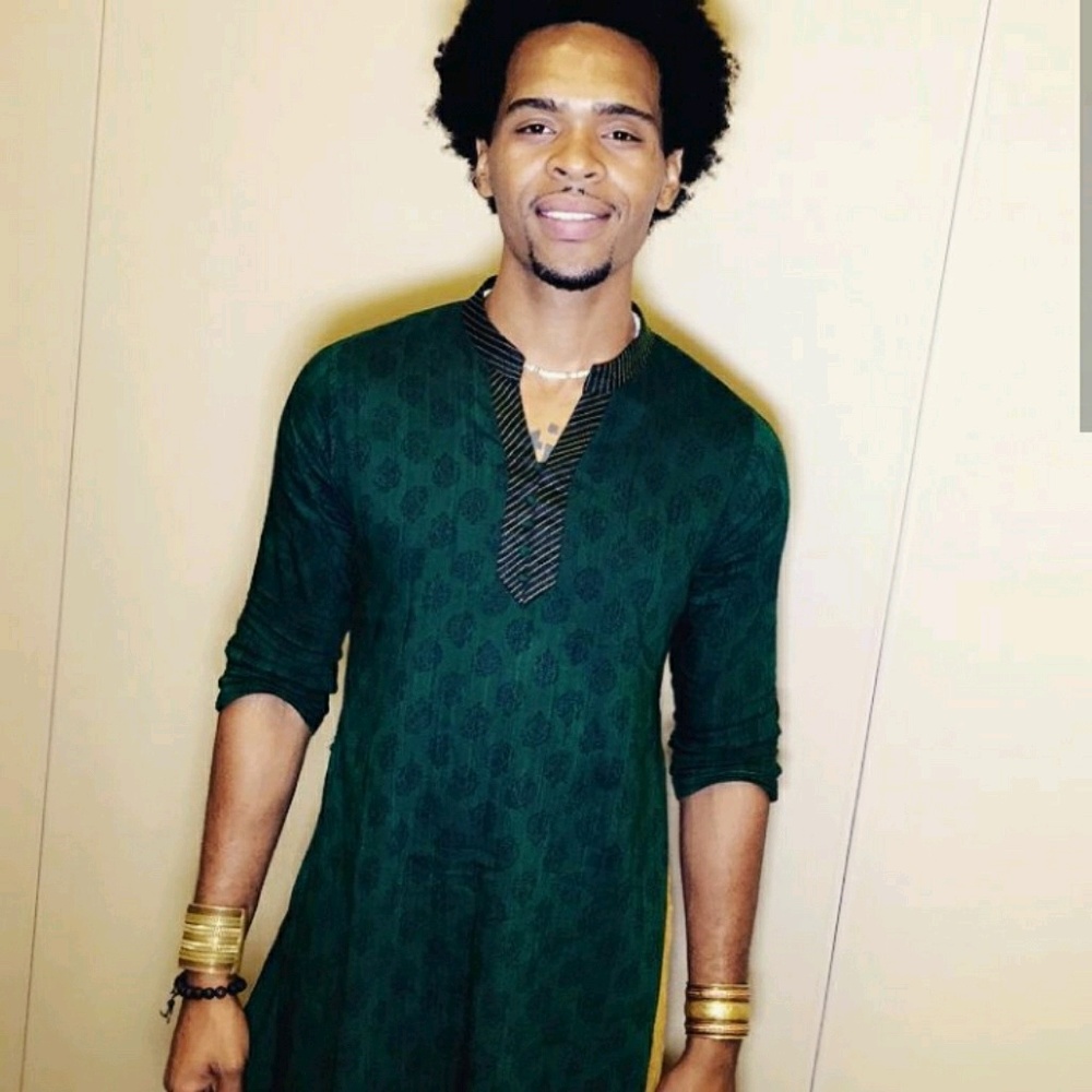 Meet your Posher, Antoine