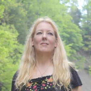 Meet your Posher, Kathy-kitaira maxwell