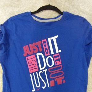 Women's Nike Shirt