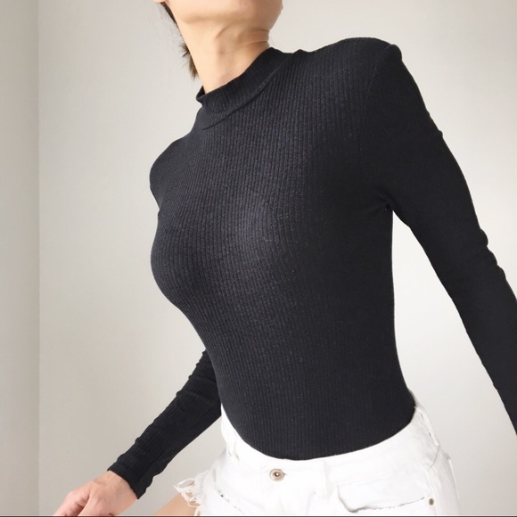 Zeta Tre chic black bodysuit..ON SALE - Picture 3 of 4