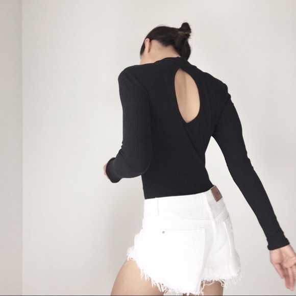 Zeta Tre chic black bodysuit..ON SALE - Picture 2 of 4