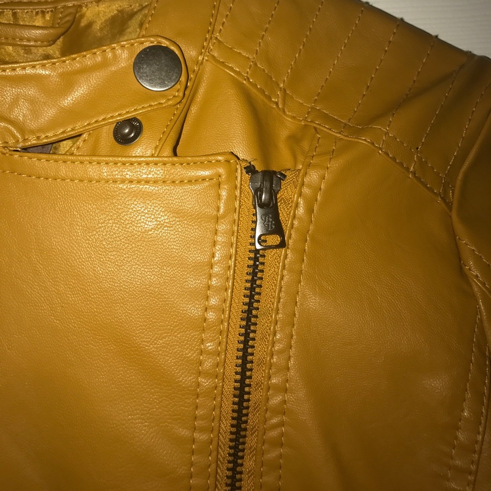 LEATHER JACKET - Picture 4 of 4