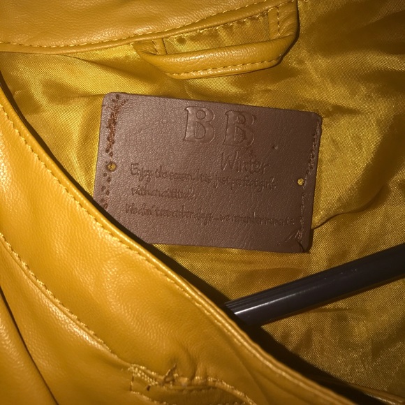 LEATHER JACKET - Picture 2 of 4