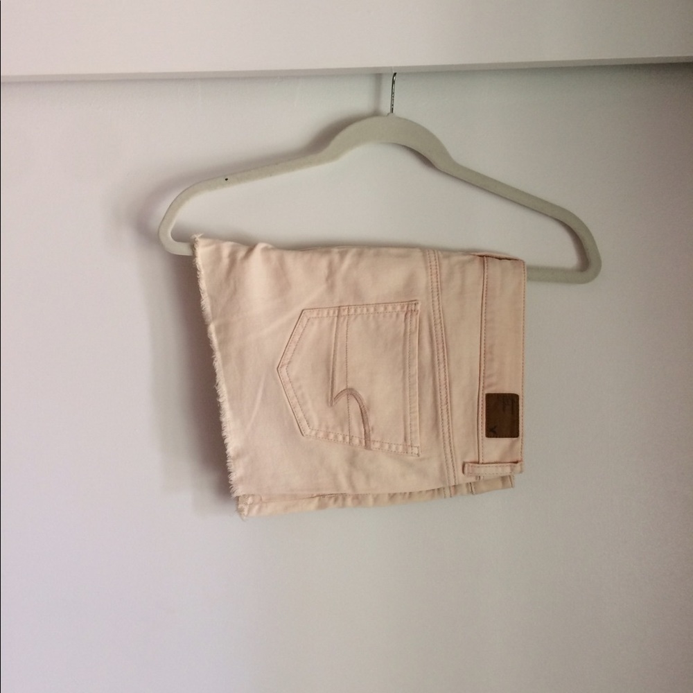 Cute peach denim shorts :: American Eagle