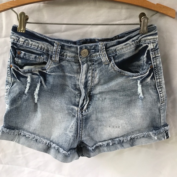 Ranbeeri, jean shorts, high waisted, 32 waist (9) - Picture 1 of 4