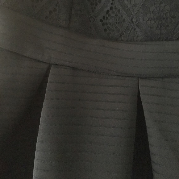 Black short love culture dress - Picture 3 of 5