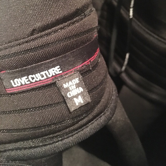 Black short love culture dress - Picture 5 of 5