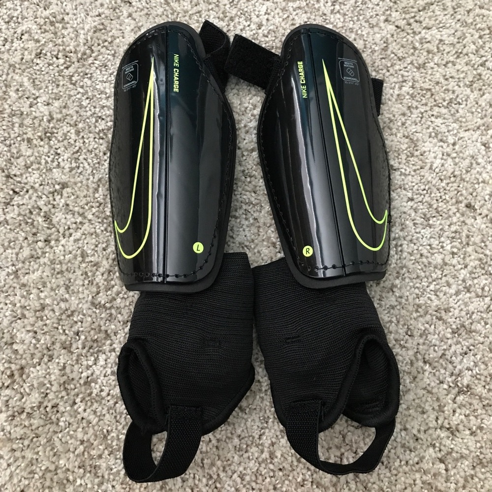 Nike youth soccer shin guards