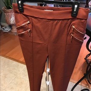 Stretchy Skinny Pants!