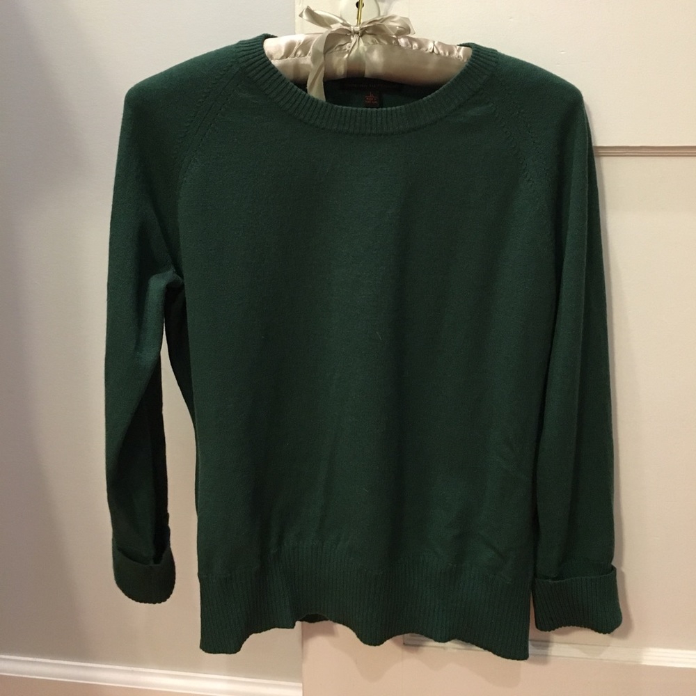 Banana Republic merino wool green sweater
