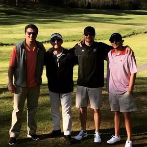 Meet your Posher, Julian