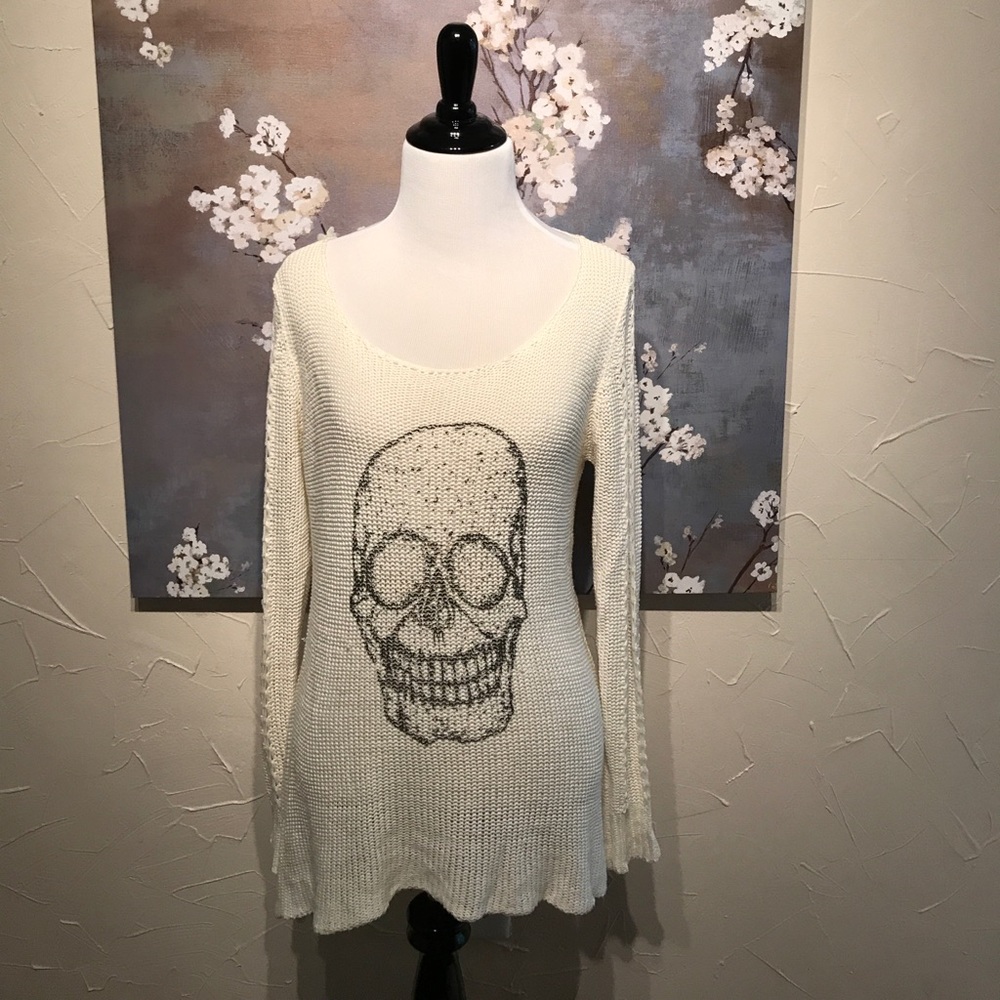 Skull deconstructed sweater