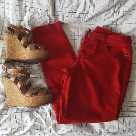 Red Jeans - Picture 1 of 1