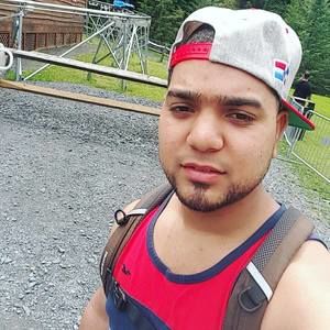 Meet your Posher, Hector