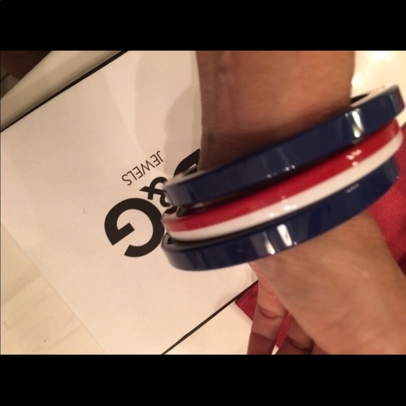 Dolce&Gabbana bracelet set Milan fashion show look - Picture 1 of 4