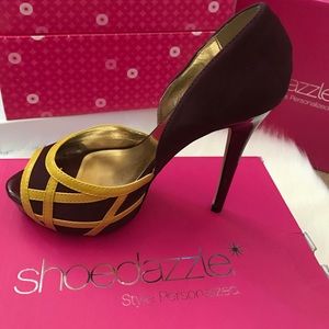 Shoedazzle Transit in Burgundy size 8