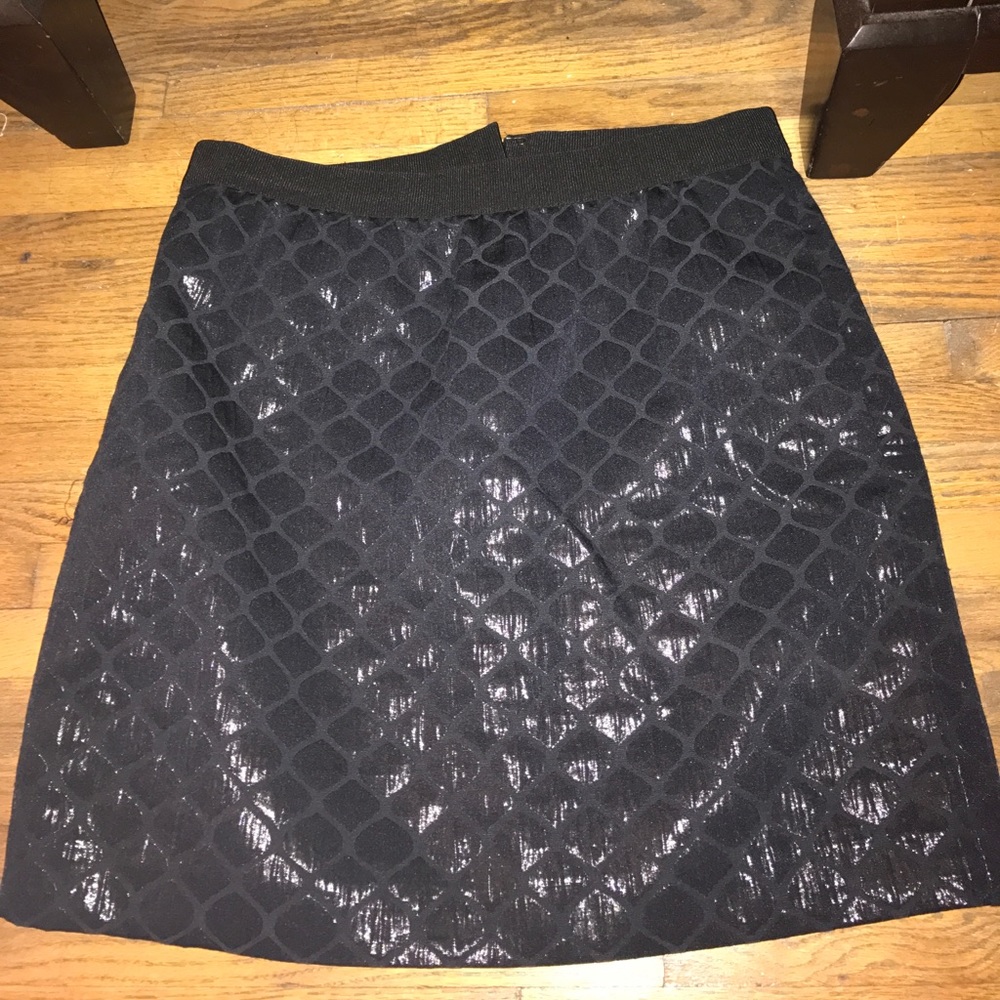 Navy patterned skirt from Ann Taylor Loft