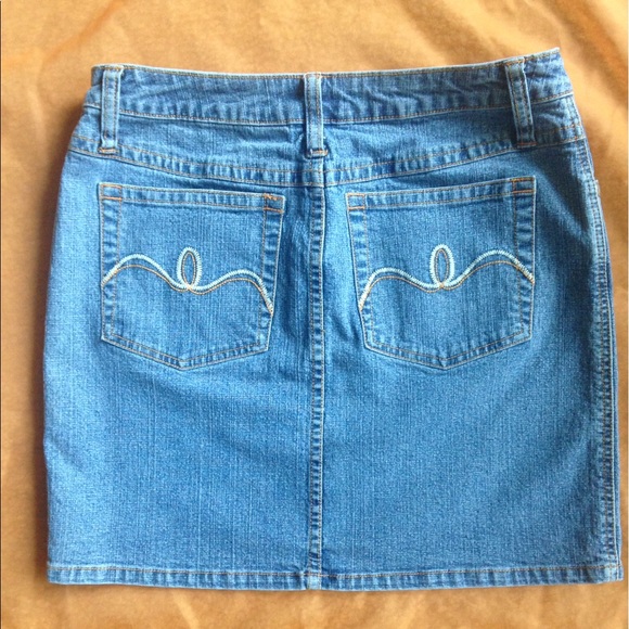 No Boundaries Stretch Blue Jean Skirt - Picture 2 of 8