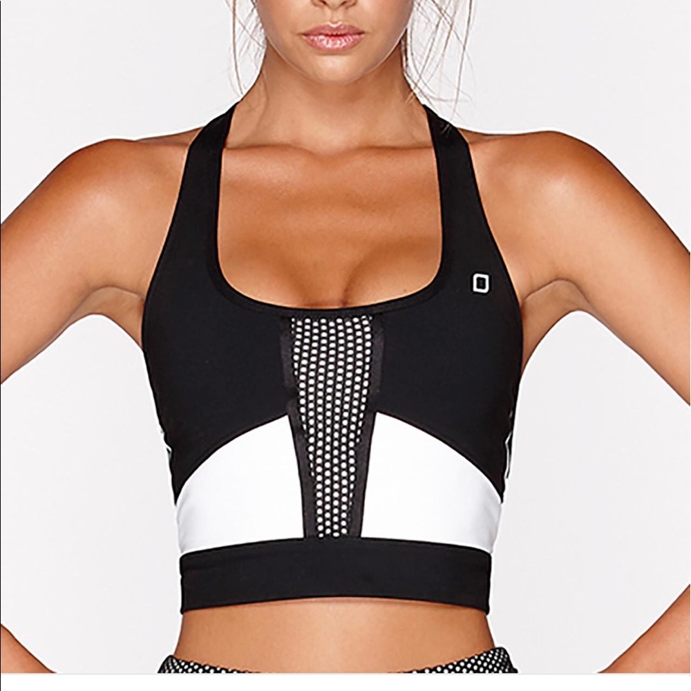 Brand new with tags Lorna Jane Cropped excel tank