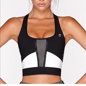 Brand new with tags Lorna Jane Cropped excel tank