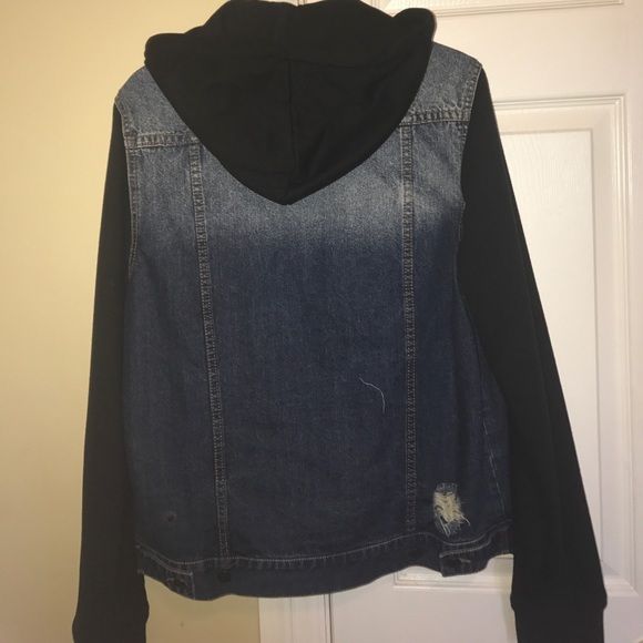 Blue JEAN JACKET - Picture 5 of 5