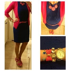 Cobalt blue lace overlay top from The Limited!💙