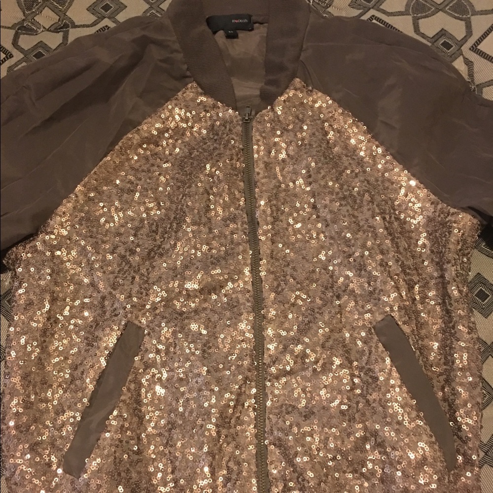 Cutesss jacket everr