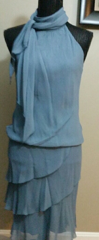 Very light in weight dress....beautiful