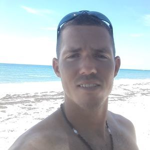 Meet your Posher, Carl