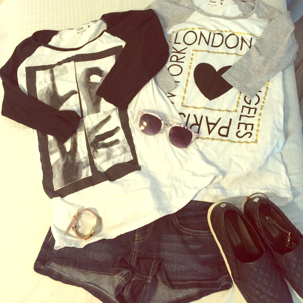 Rebellious shirt Size M