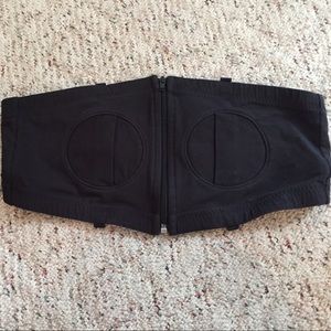 Bra/wrap for pumping