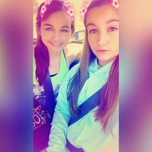 Meet your Posher, Deeandbay