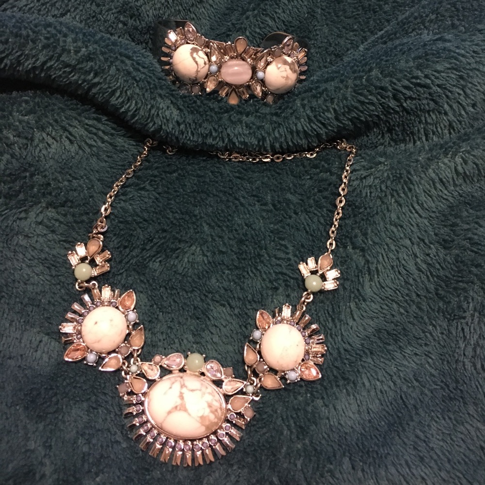 Silver Statement Necklace & Bracelet set