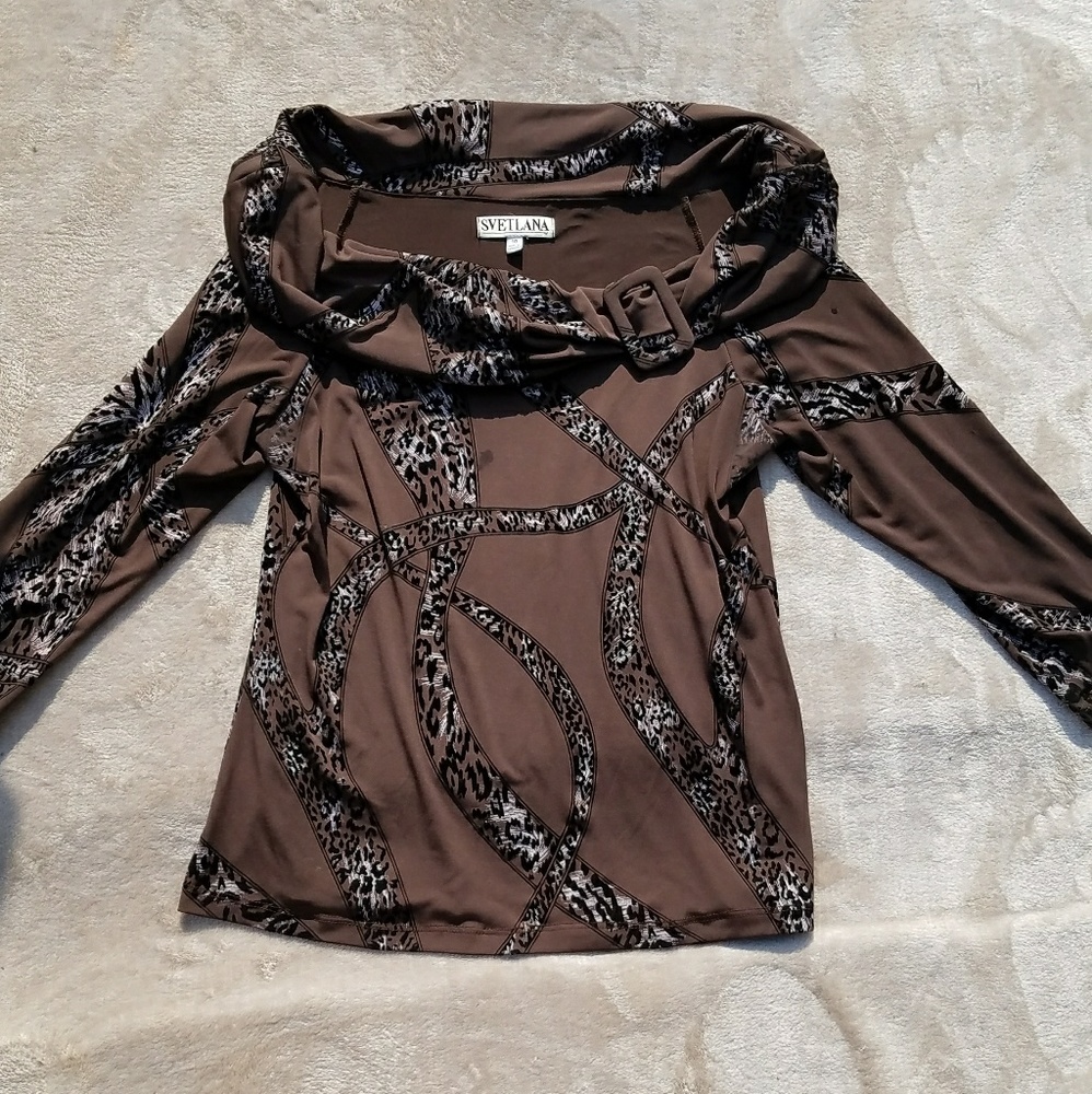 Svetlana 3/4 length sleeve top