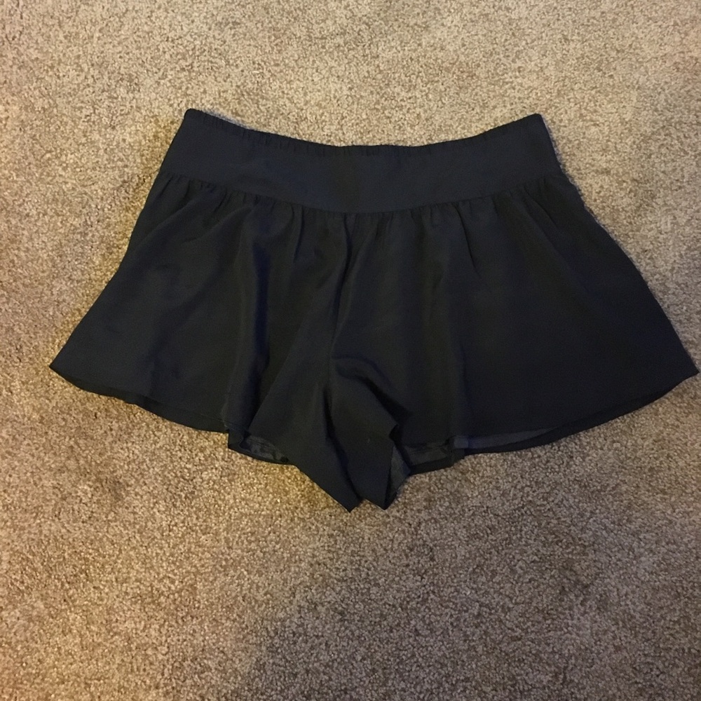 Express shorts with pockets