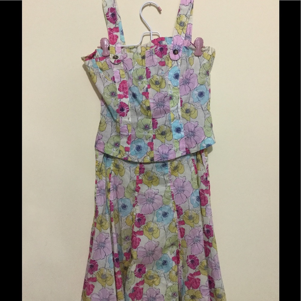 2-piece skirt-top combo