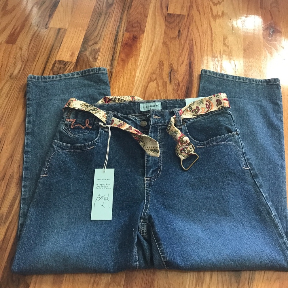 BRAND NEW capris