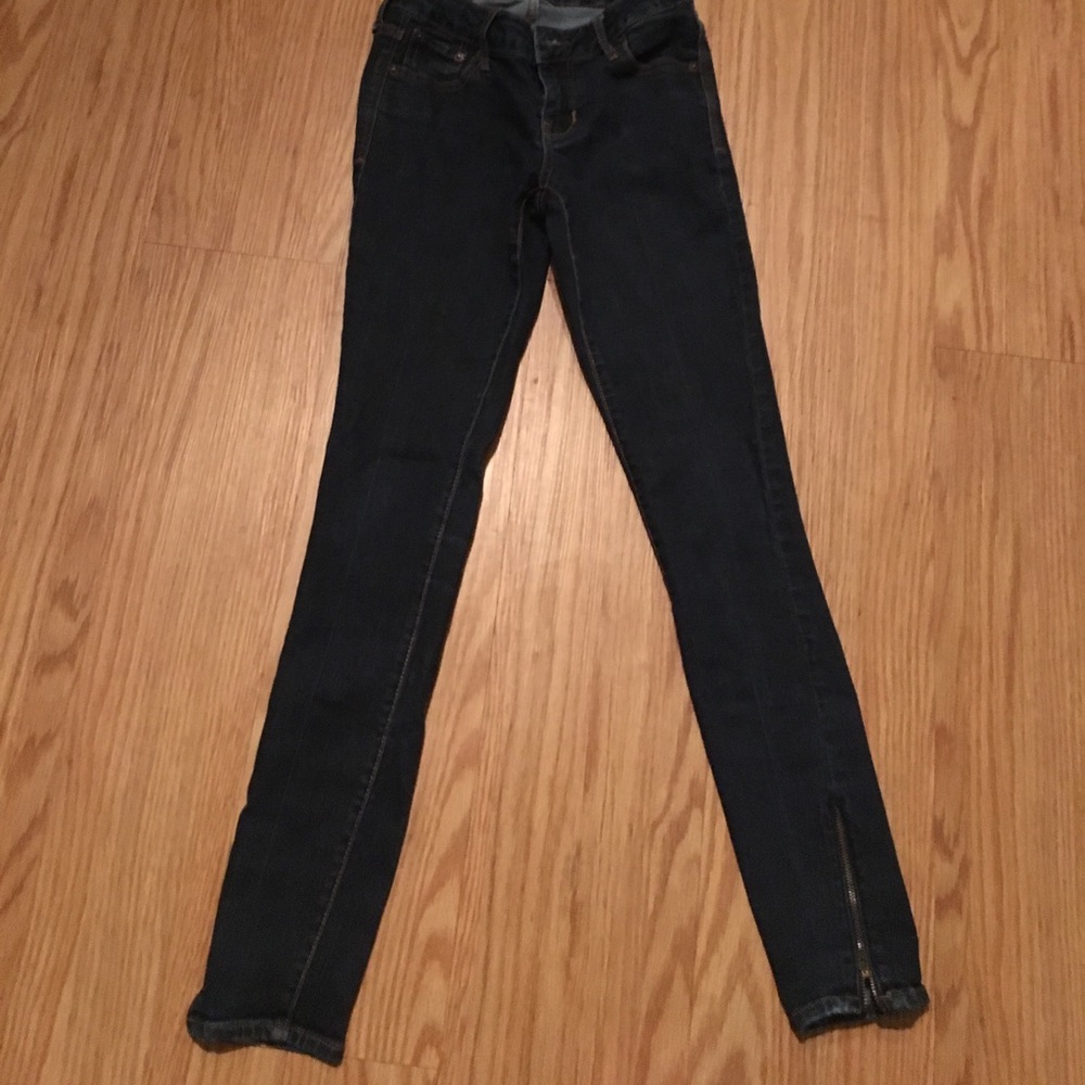 Old Navy Skinny Jeans (Low Rise)