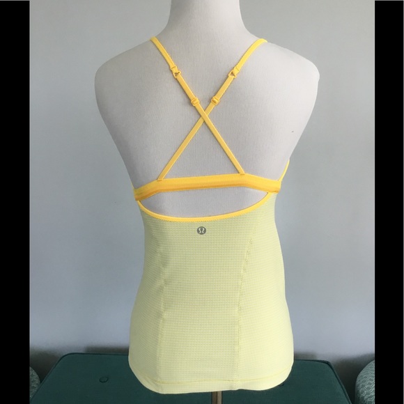 Lululemon yellow tank size 6 - Picture 2 of 2