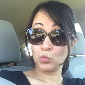 Meet your Posher, Flavia