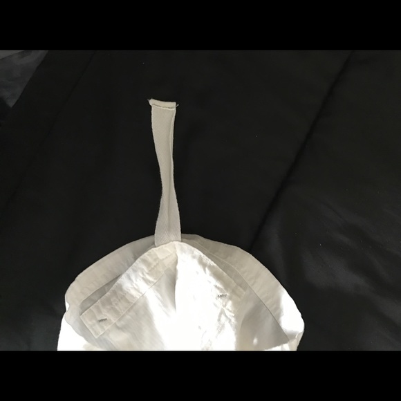 White shorts - Picture 8 of 8