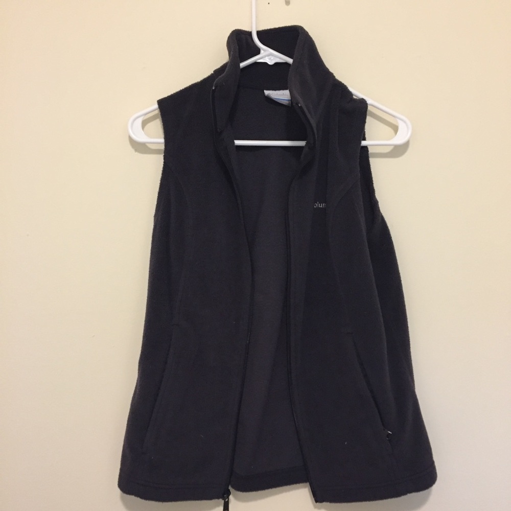 Columbia black fleece vest