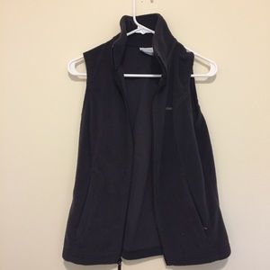 Columbia black fleece vest