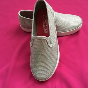 Sperry girls seaside metallic sneaker