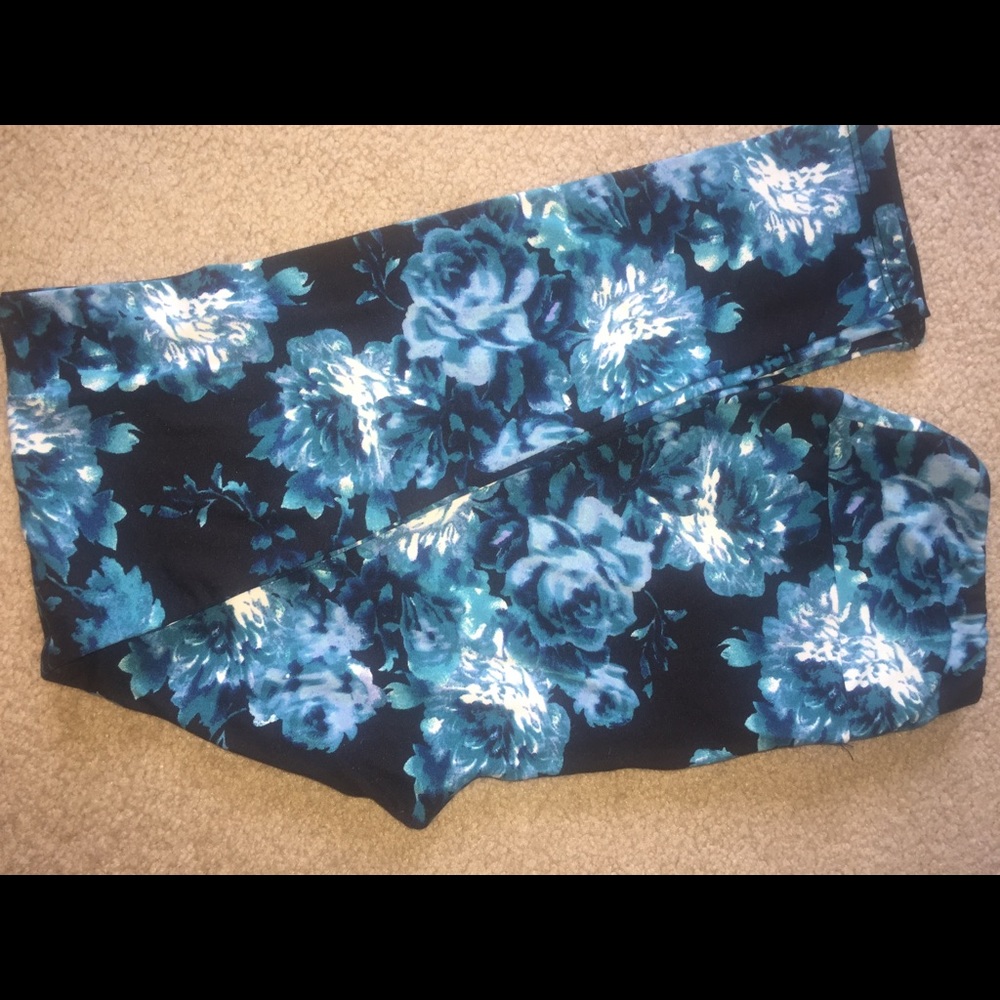 OS LuLaRoe leggings