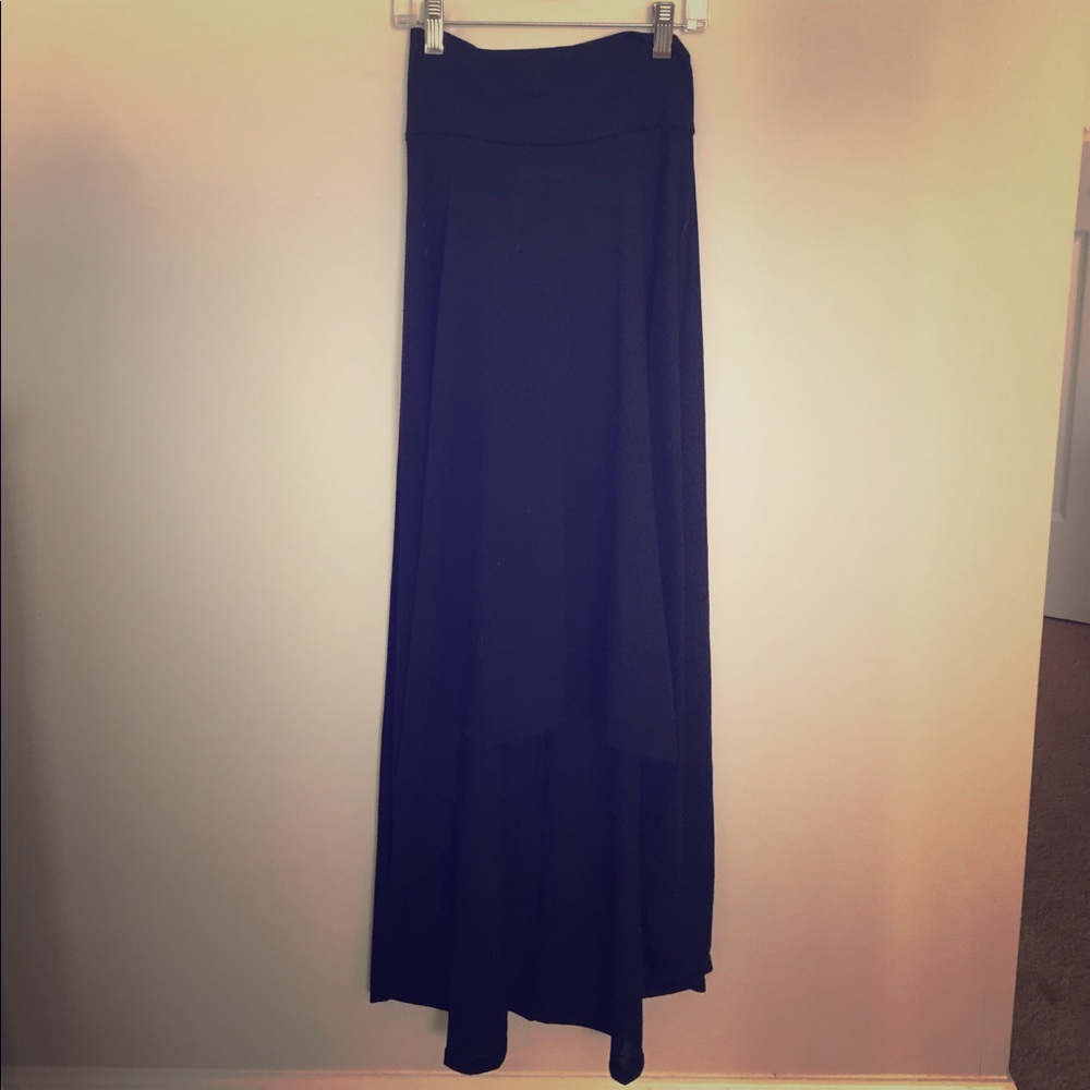High-low maxi skirt
