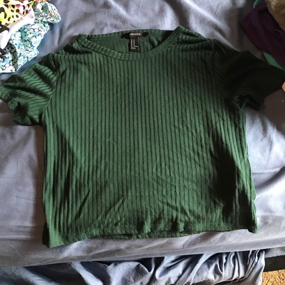 Green crop top, relaxed fit