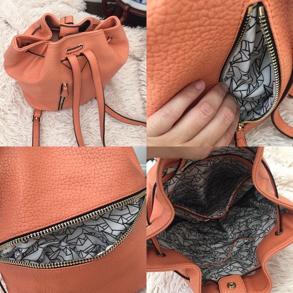 Bucket Backpack - Picture 3 of 4