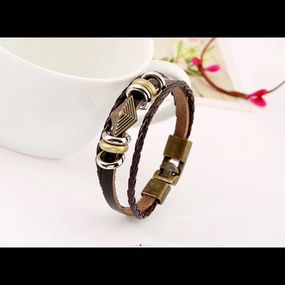 Genuine Leather Braided Antique Bronze Bracelet - Picture 3 of 6